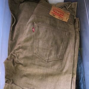 Levi’s 501 original fit men’s jeans. 34x30